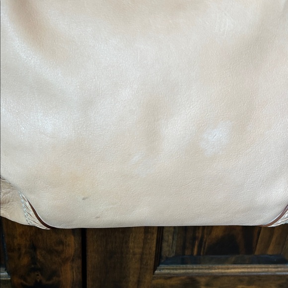 Coach Poppy Whipstich Beige Leather Shoulder Bag - Picture 5 of 16